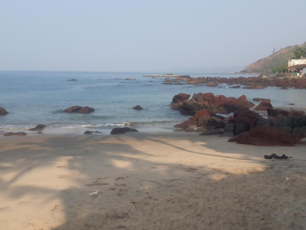 Om Ganesh Guest House Cliffside Arambol Εξωτερικό φωτογραφία