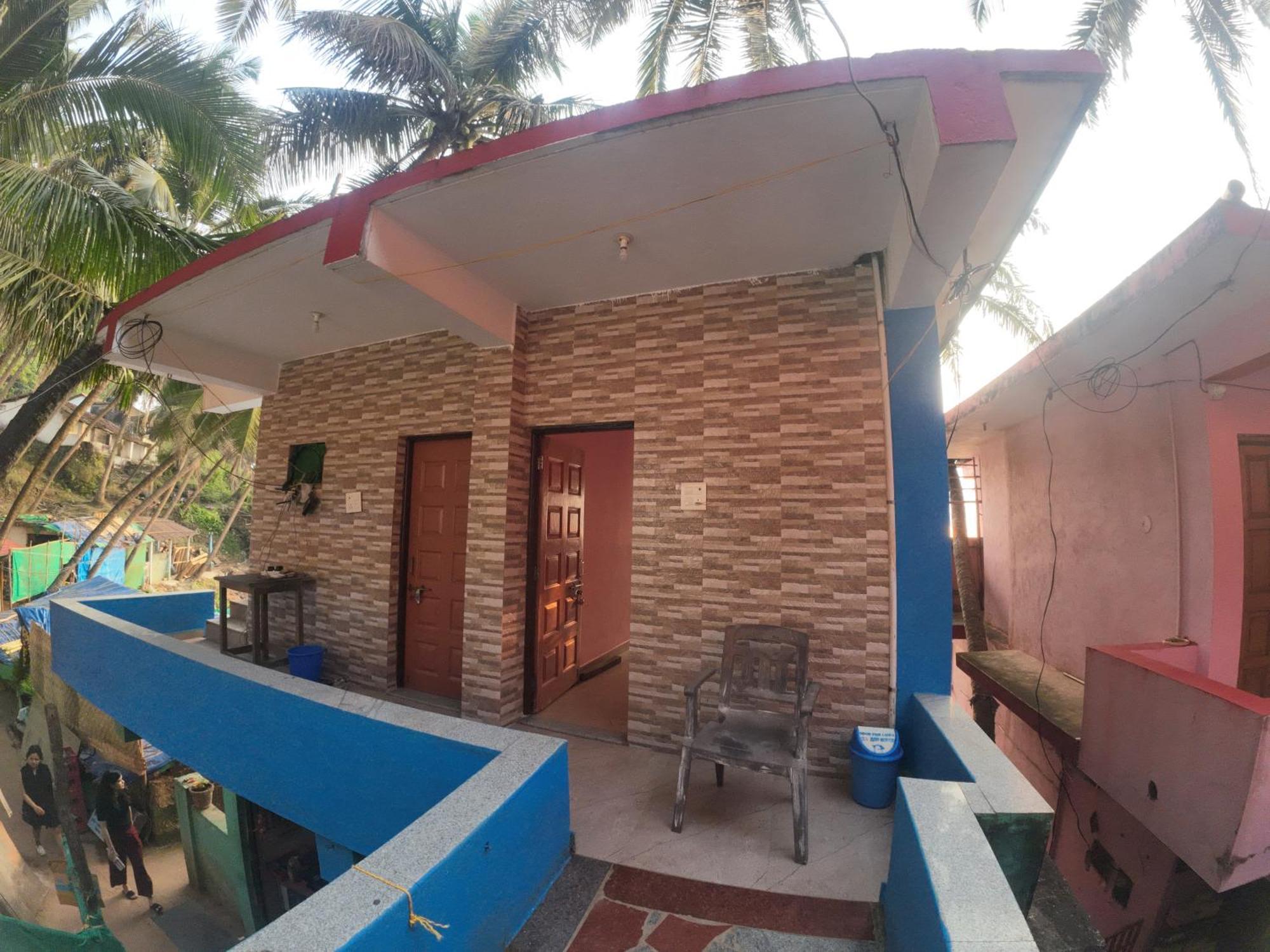 Om Ganesh Guest House Cliffside Arambol Εξωτερικό φωτογραφία