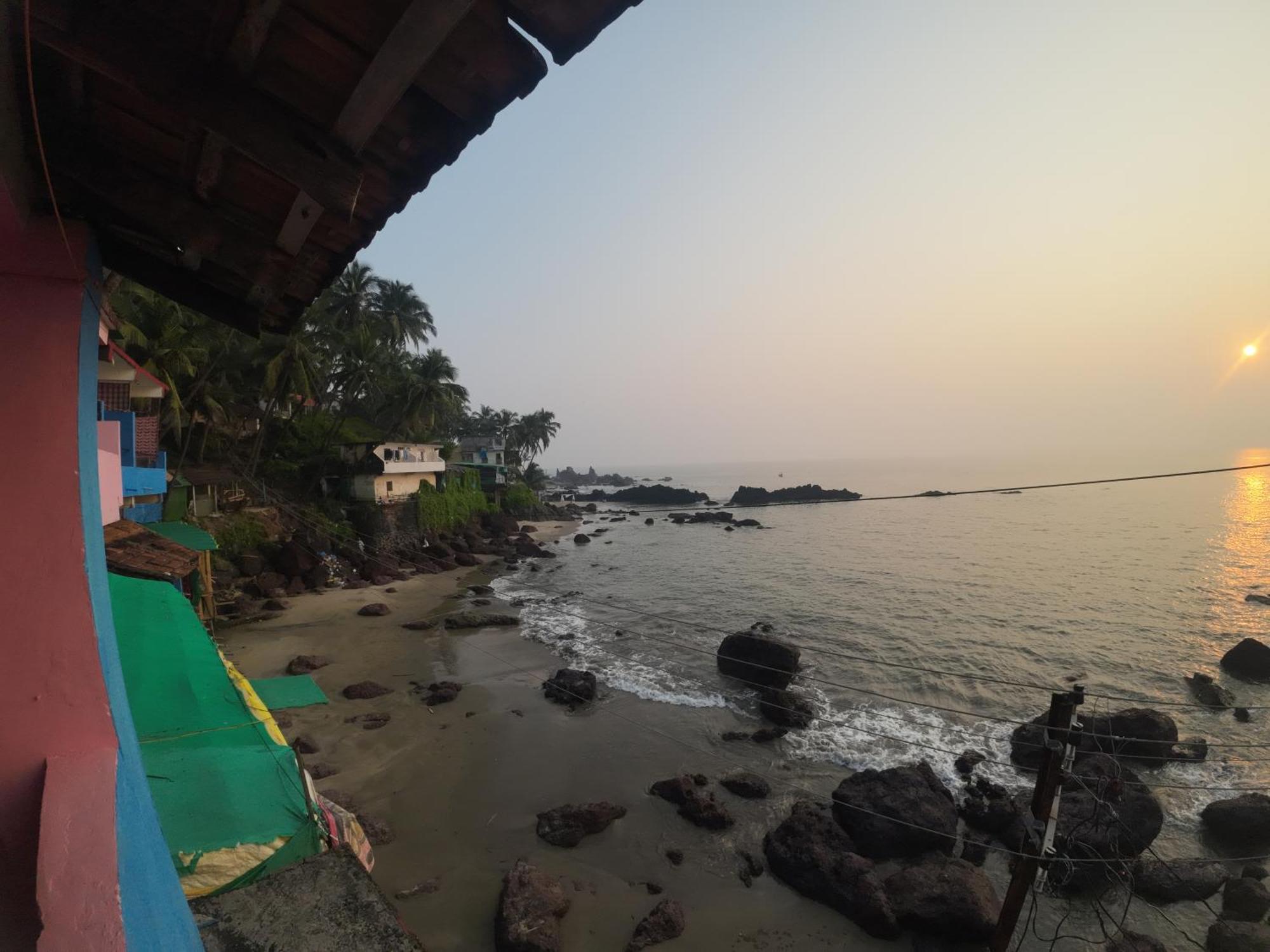 Om Ganesh Guest House Cliffside Arambol Εξωτερικό φωτογραφία