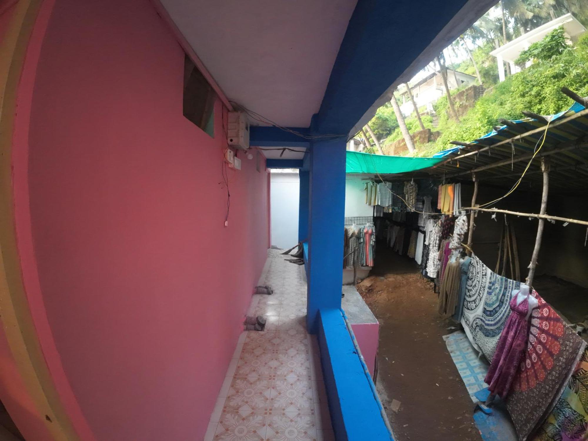 Om Ganesh Guest House Cliffside Arambol Εξωτερικό φωτογραφία